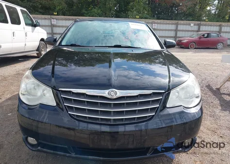 2010 Chrysler Sebring Touring z USA, uszkodzony, nr VIN 1C3BC5ED6AN200012